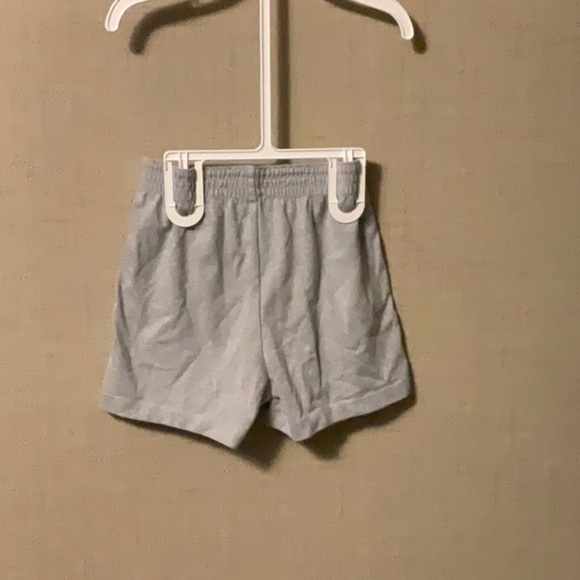 Wonder Nation Gray Athletic Shorts Elastic Waistband Soft Material - Picture 2 of 5